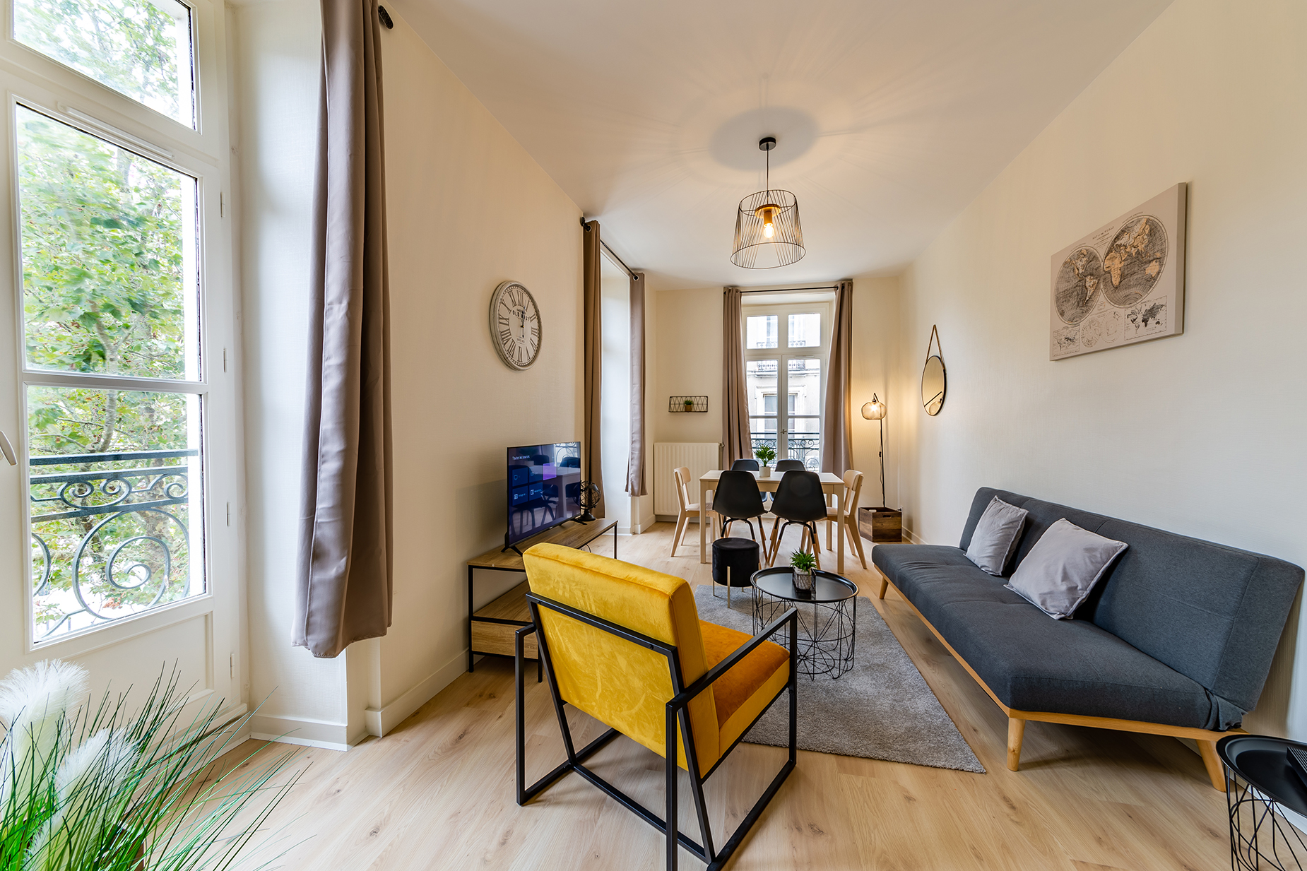 Appartement T4 Place Sainte Anne en location airbnb à Rennes